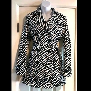 NWOT "Zebra" Rain/Trench Coat Vertigo,from Paris M